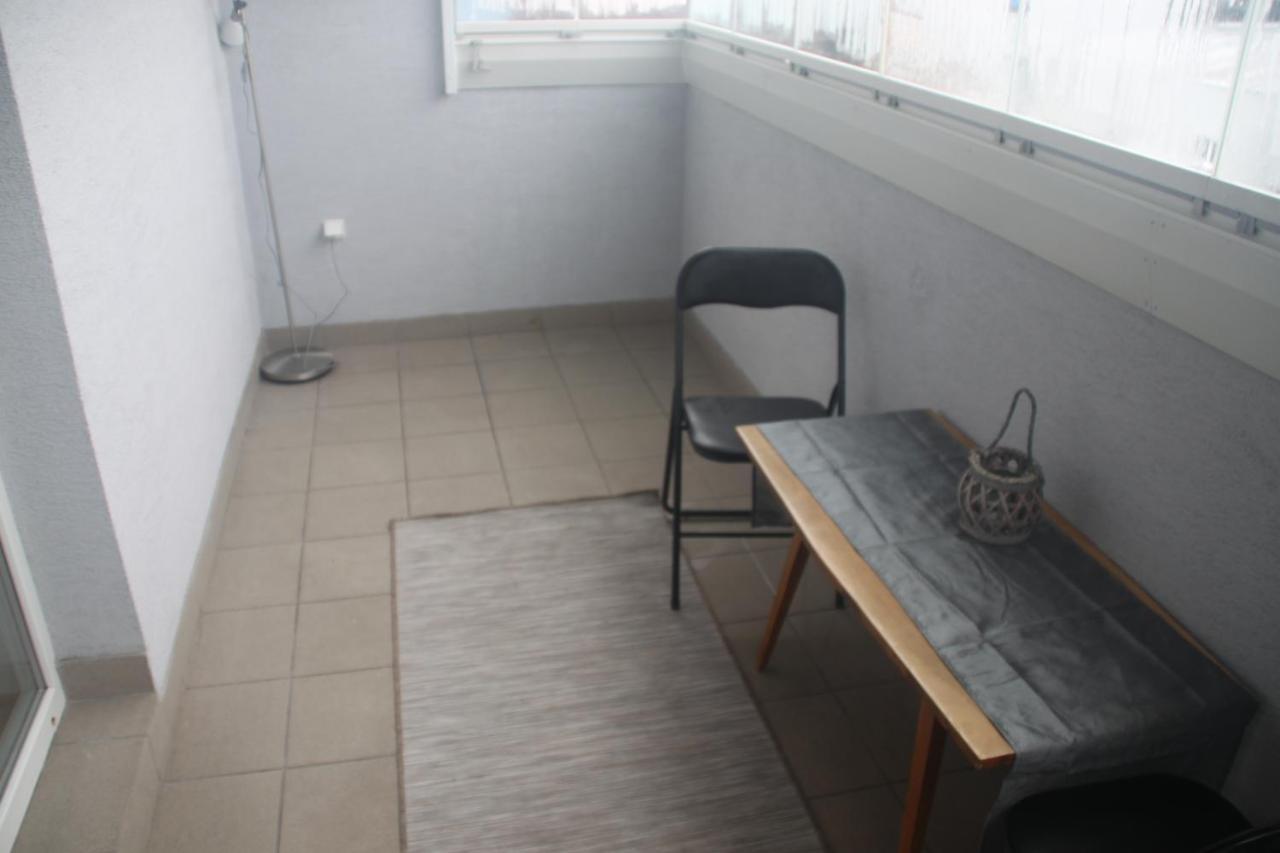 Jasmine Apartment - Free Parking - City Center - Skibus - Tatralandia 5Km ลิฟตอฟสกีมิคูลาช ภายนอก รูปภาพ